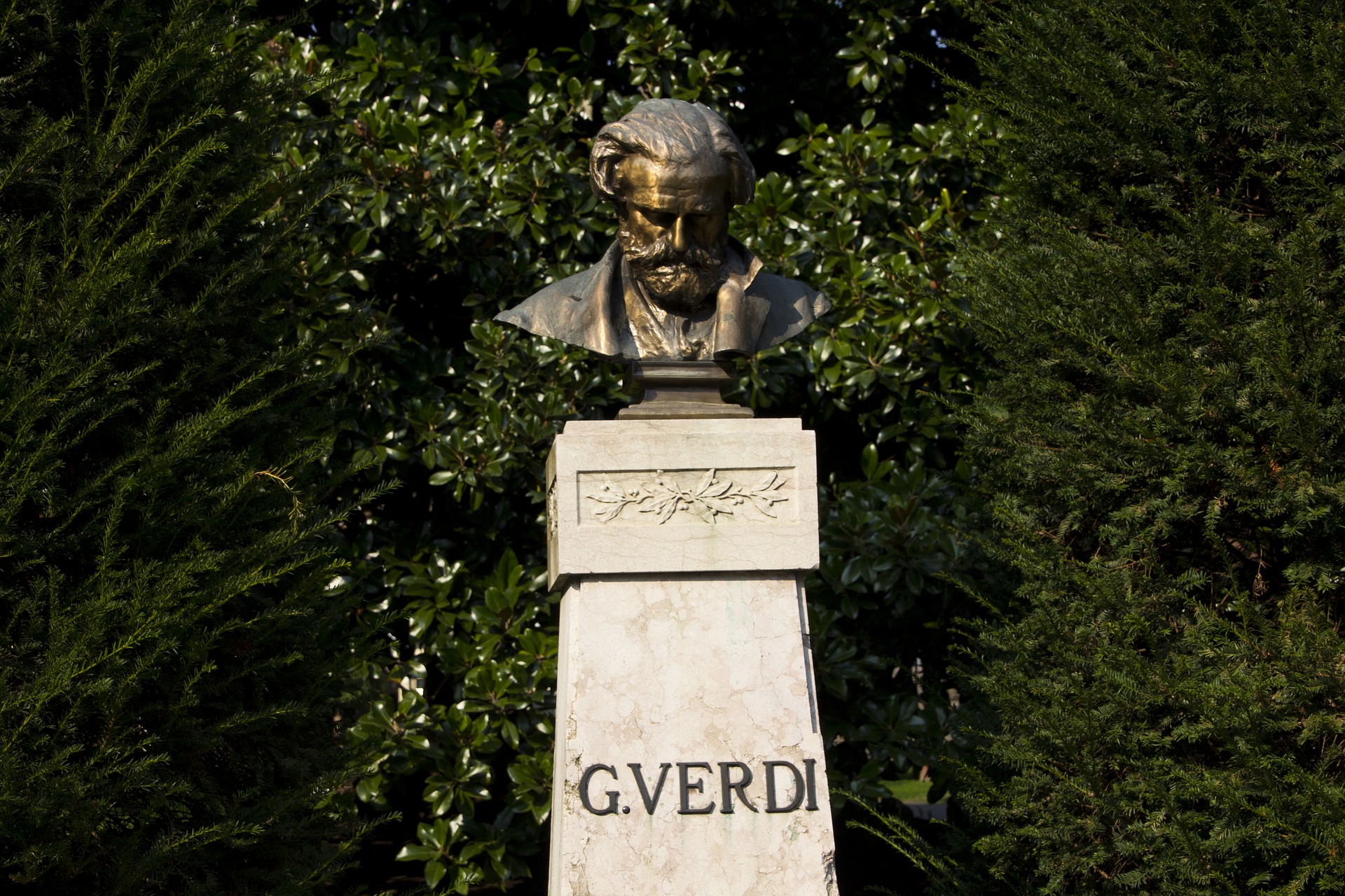 Verdi Tour & Opera